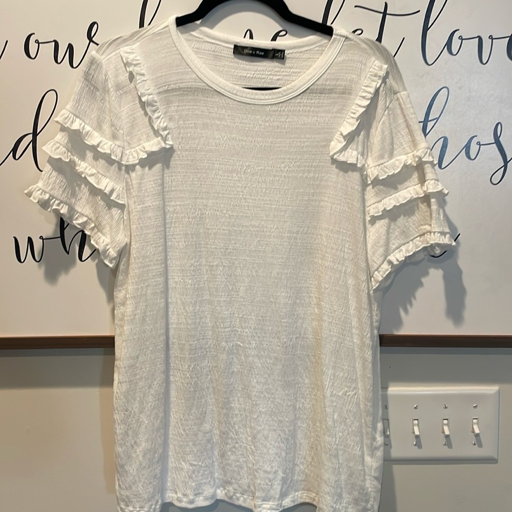 Doe & Rae white ruffle top new